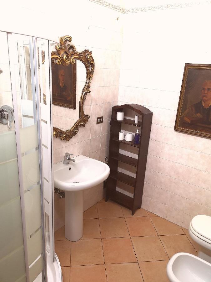 Palazzo Bargellini Panzacchi Apartments Bologna Luaran gambar