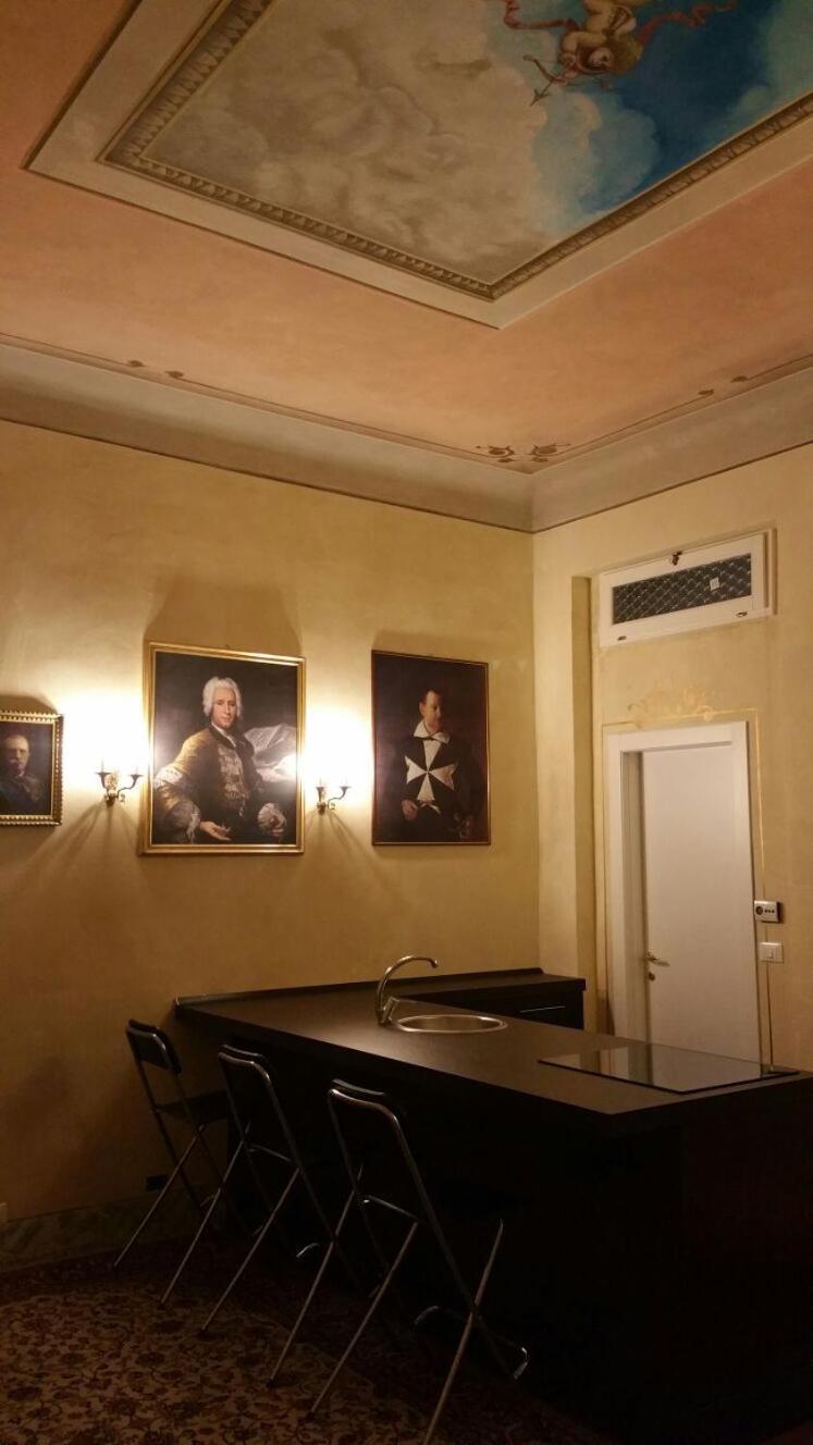 Palazzo Bargellini Panzacchi Apartments Bologna Bilik gambar