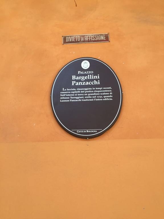 Palazzo Bargellini Panzacchi Apartments Bologna Luaran gambar